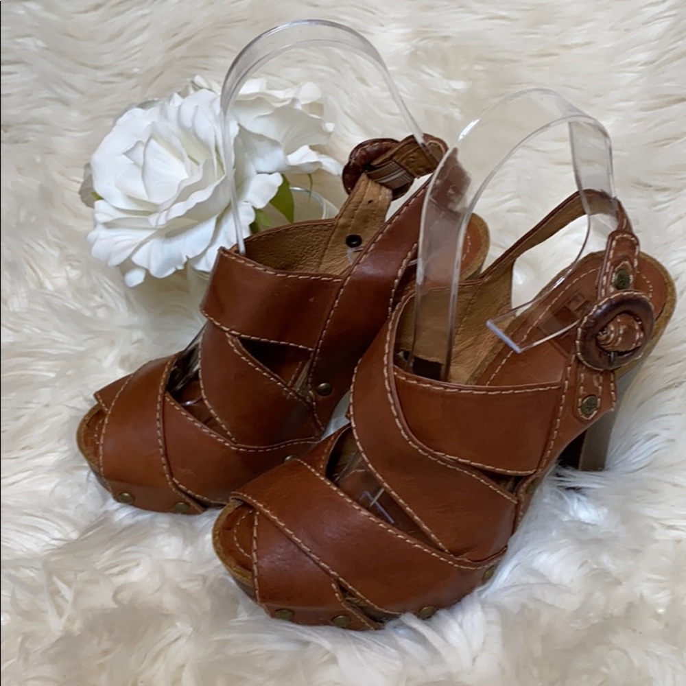FRYE "DARCY PEEP" SIZE 5.5